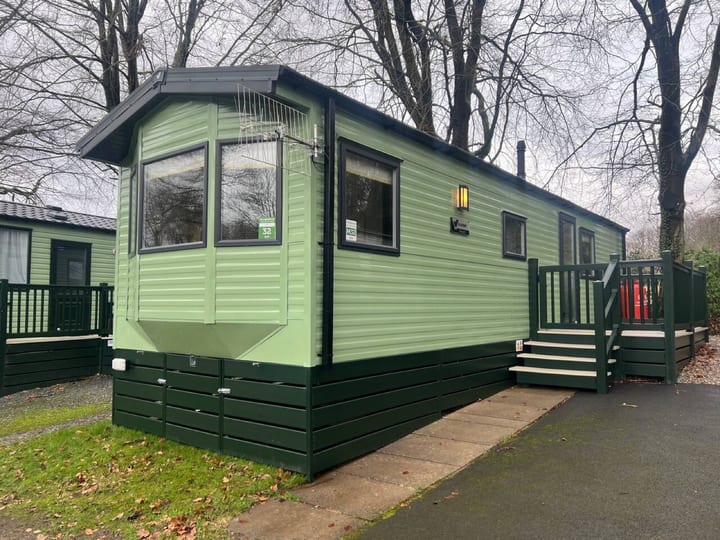 The cabin exterior